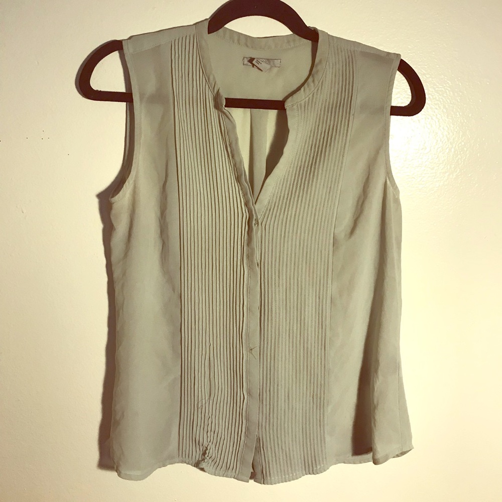 Mint Green Sleeveless Button Down Top